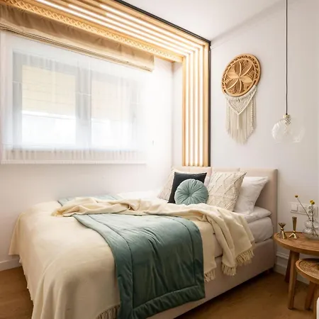 Odskocznia W Centrum Zakopanego - Pod Orlem Apartment *